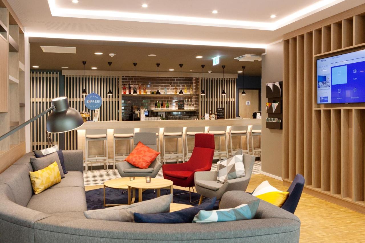 Holiday Inn Express Fuerth By Ihg Exterior photo